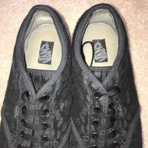 Black Vans - Picture 2 of 6